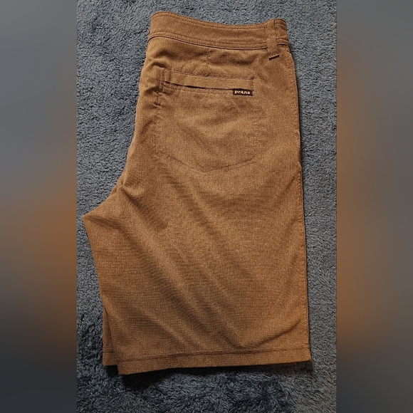 Prana men shorts - Picture 3 of 4